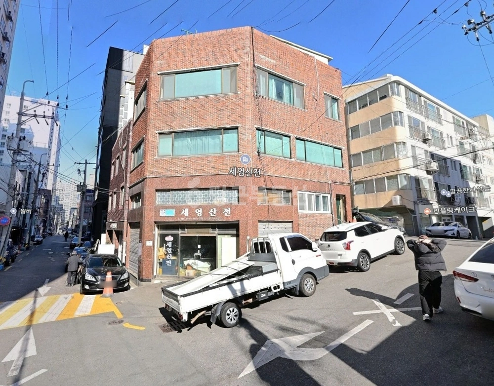 부산광역시 부산진구 전포동 상가 사진 1