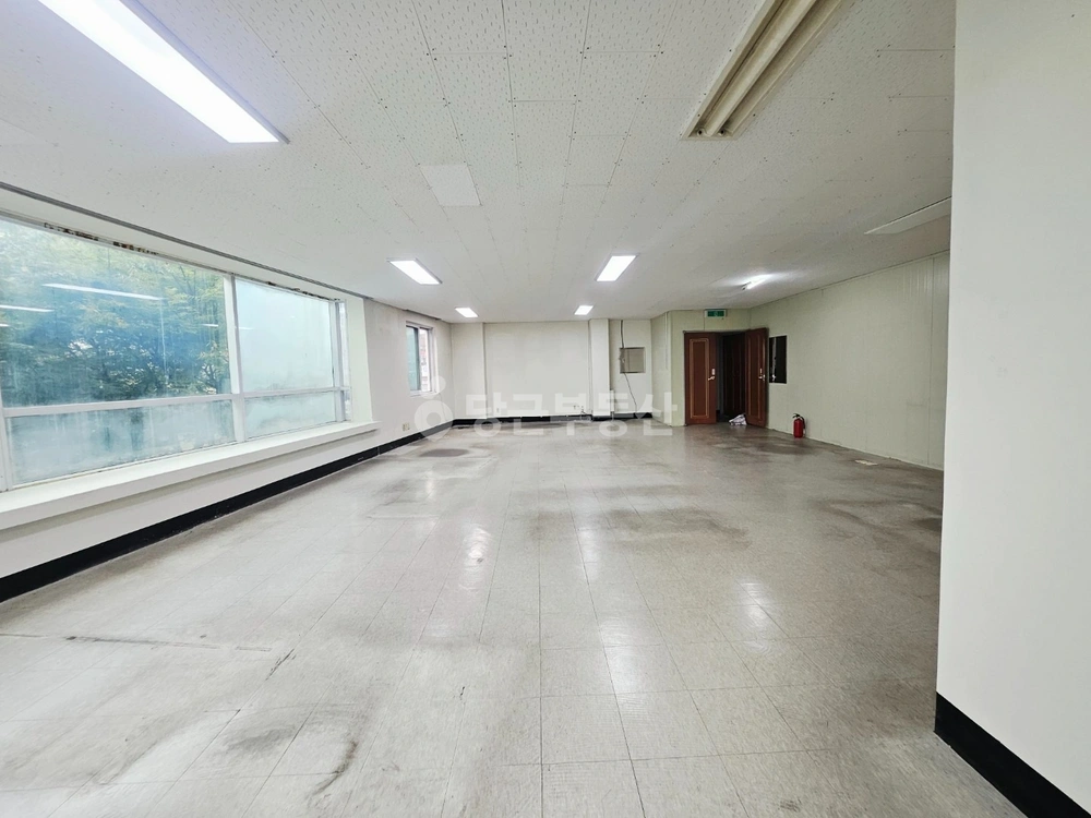 제주특별자치도 서귀포시 서귀동 상가 사진 1