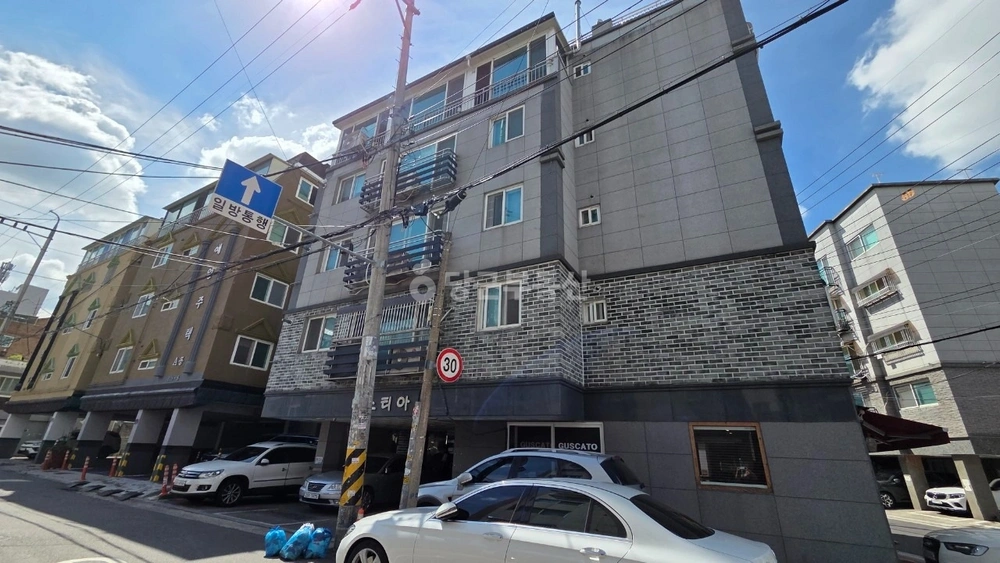 경기도 부천시 원미구 춘의동 빌라(투룸 이상) 사진 1