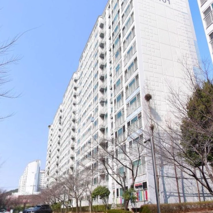 경상남도 창원시 진해구 용원동 아파트 사진 1