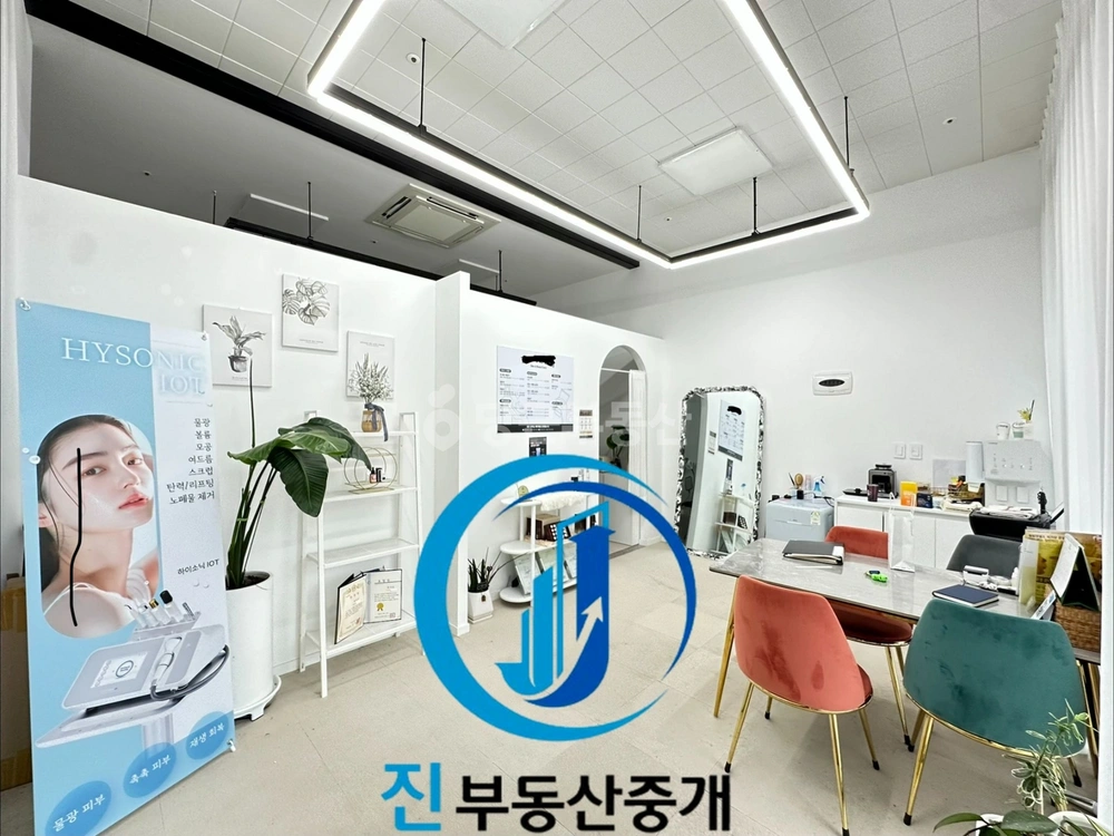전남광주통합특별시 광산구 월계동 상가 사진 1