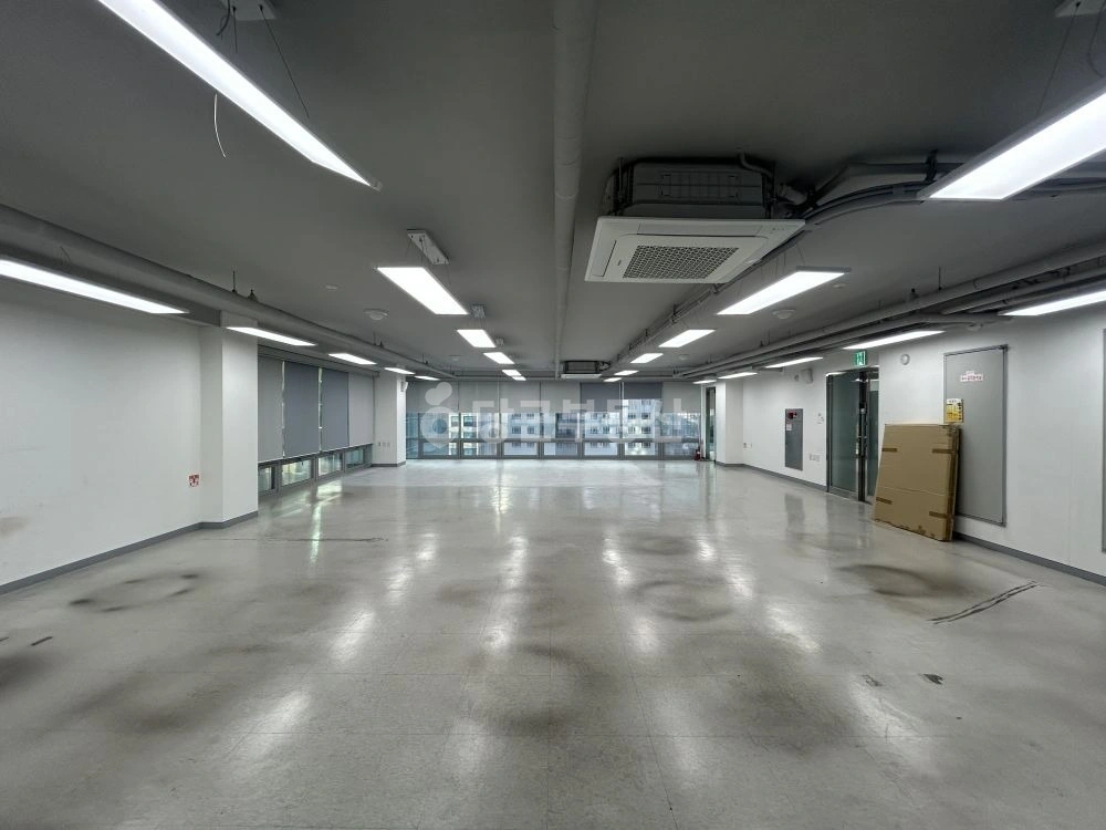 서울특별시 강남구 역삼동 사무실 사진 1