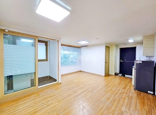 서울특별시 서초구 양재동 원룸 사진 1