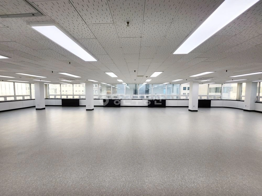 서울특별시 강남구 역삼동 사무실 사진 1