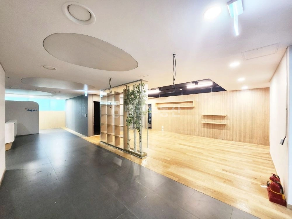 서울특별시 강남구 역삼동 사무실 사진 1
