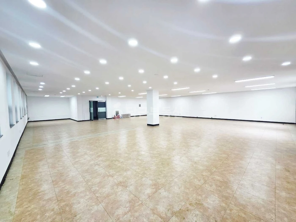 대구광역시 수성구 범어동 상가 사진 1