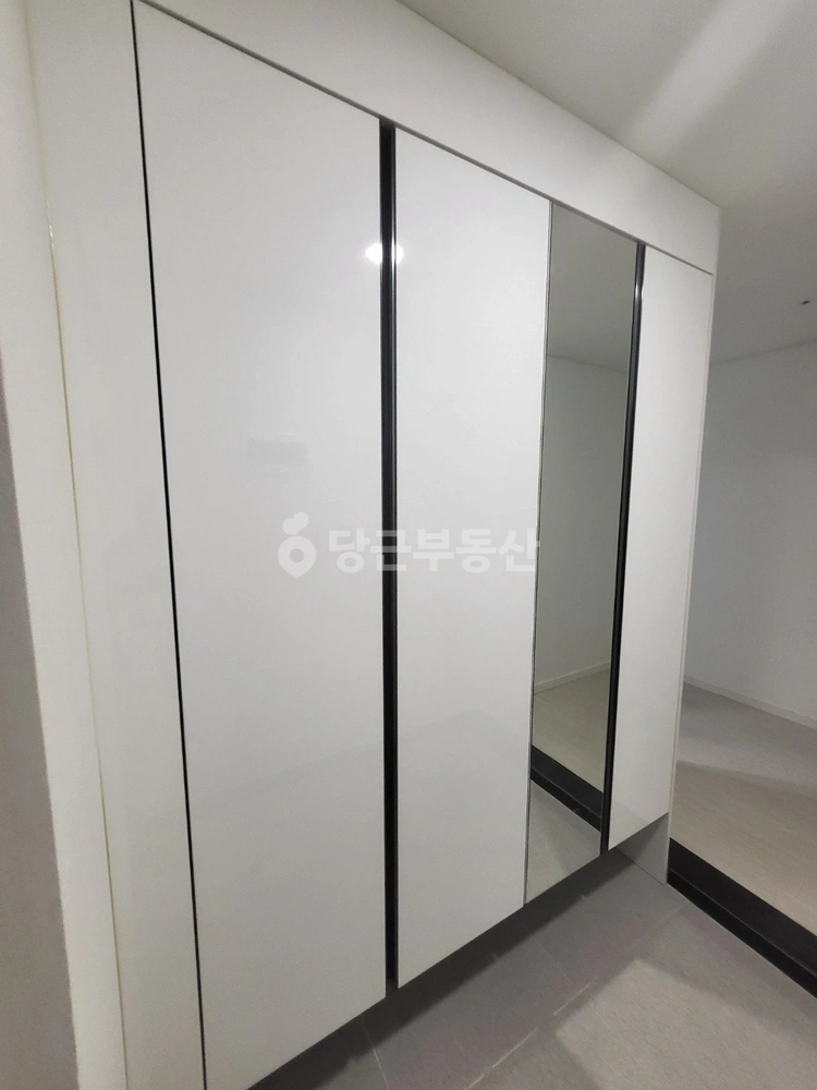 경상남도 창원시 진해구 충의동 아파트 사진 1