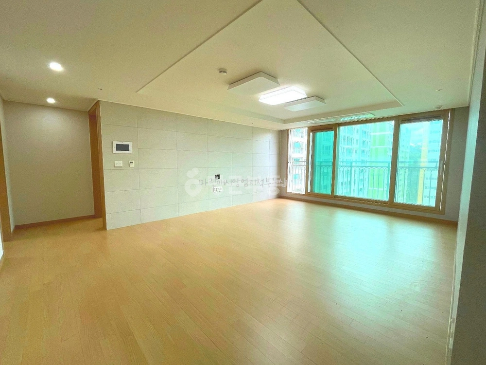 경상남도 창원시 마산합포구 월영동 아파트 사진 1