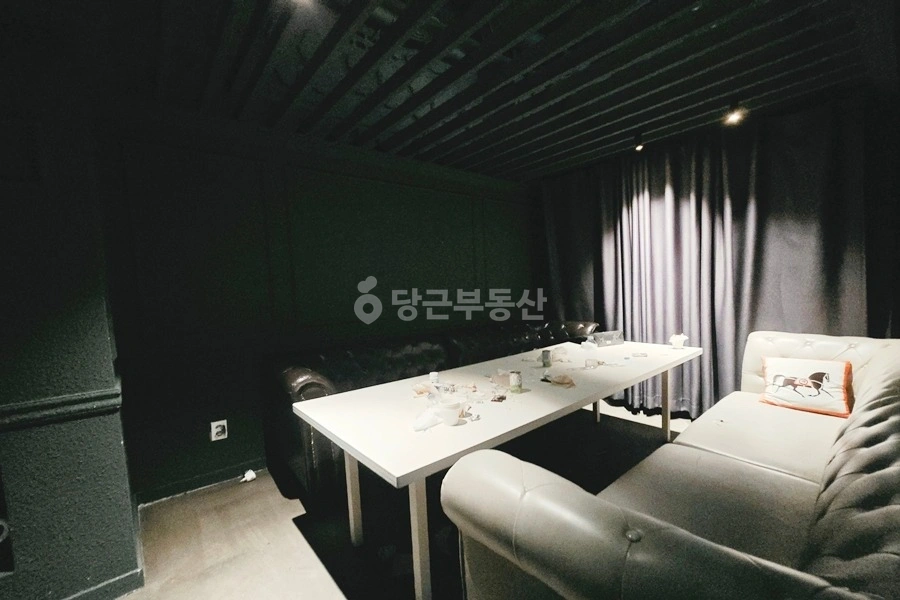 서울특별시 강남구 신사동 상가 사진 1