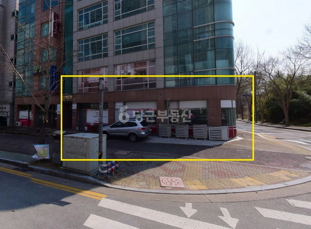 대전광역시 유성구 지족동 상가 사진 1