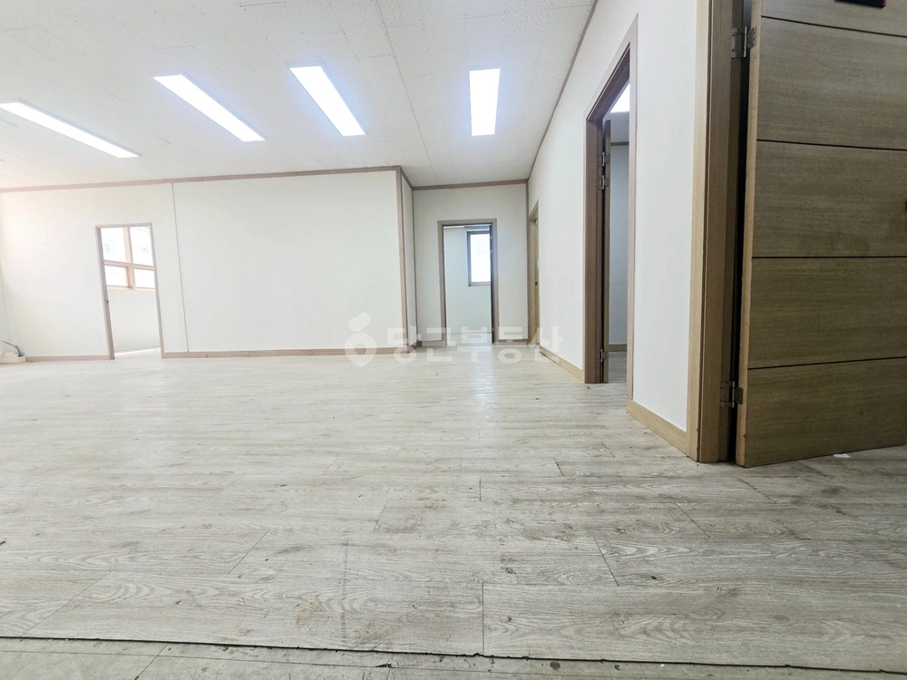 충청남도 천안시 서북구 두정동 상가 사진 1
