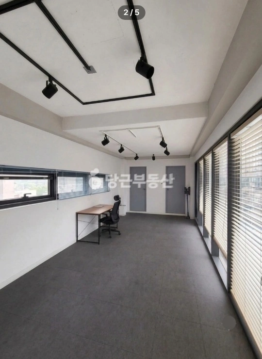 서울특별시 마포구 상암동 상가 사진 1