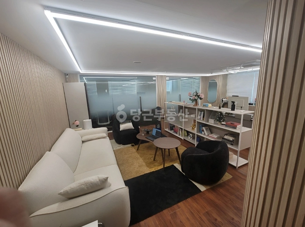 서울특별시 강남구 신사동 사무실 사진 1