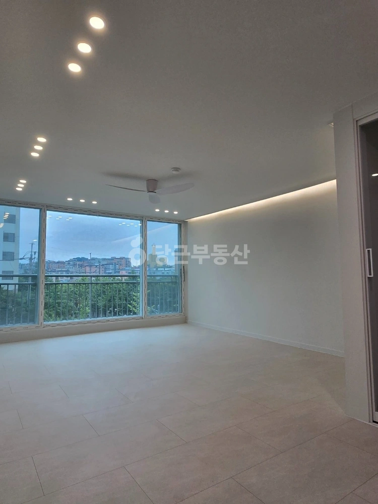 인천광역시 제물포구 송현동 아파트 사진 1