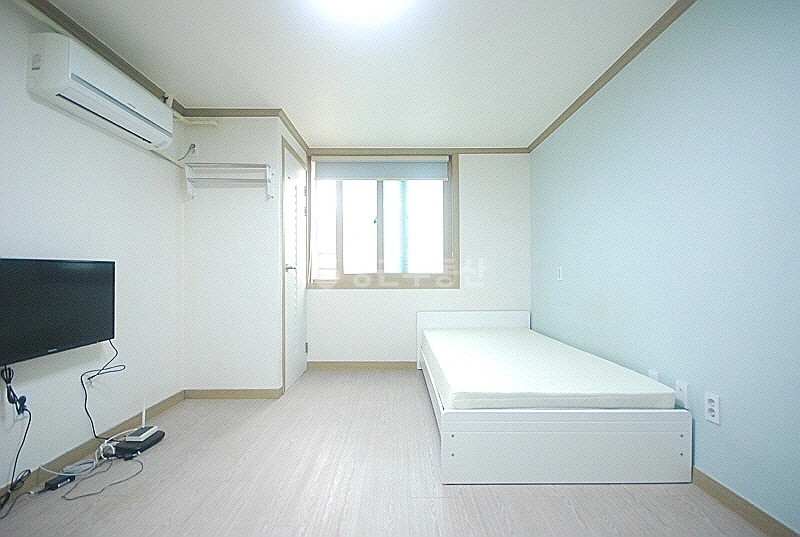 충청남도 천안시 서북구 불당동 원룸 사진 1