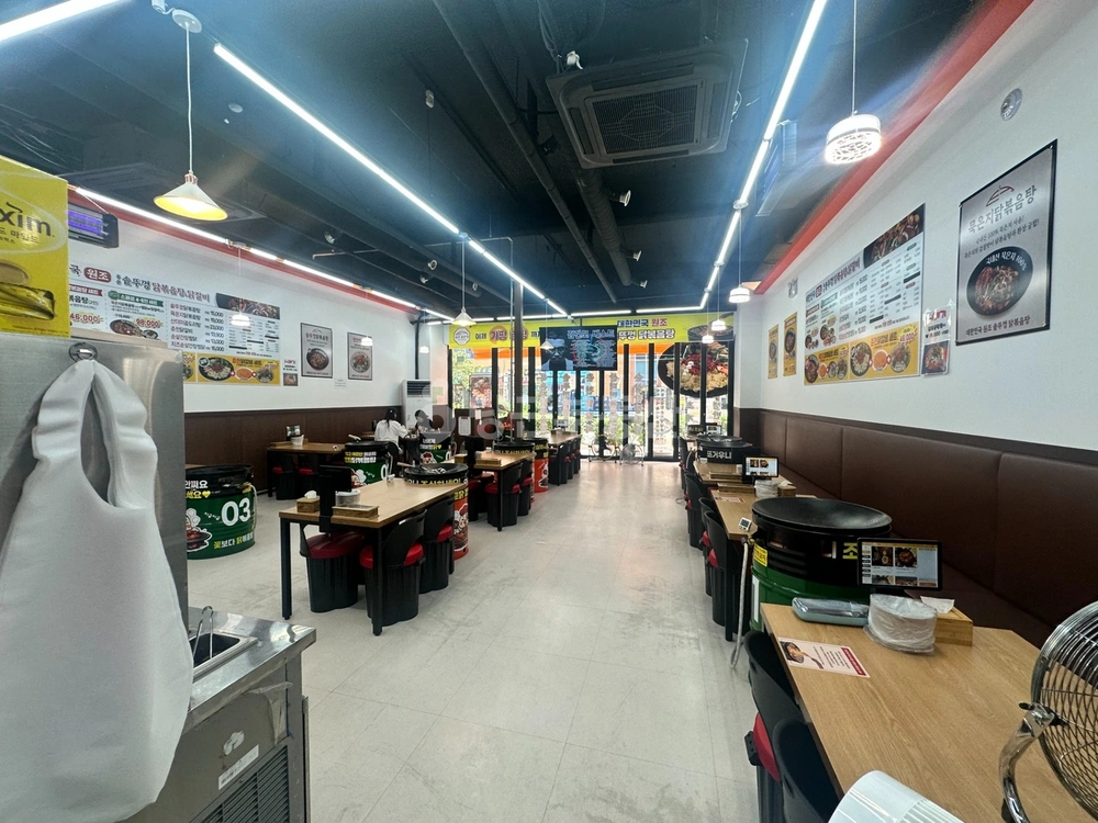 인천광역시 서해구 청라동 상가 사진 1