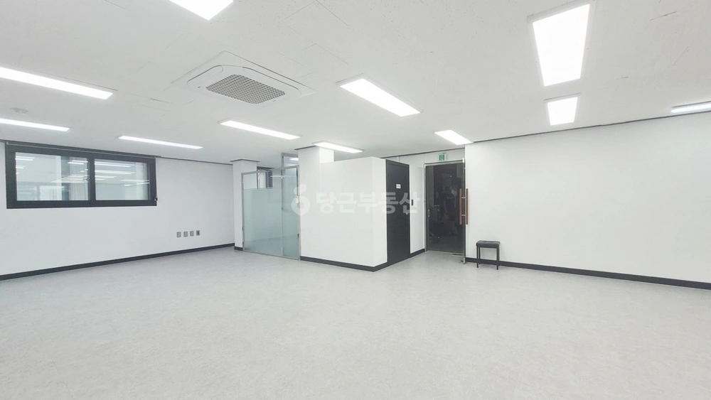 서울특별시 강남구 논현동 사무실 사진 1