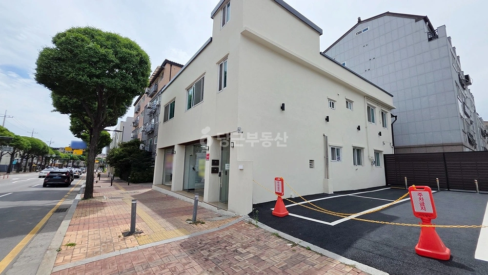경기도 수원시 팔달구 매향동 상가 사진 1