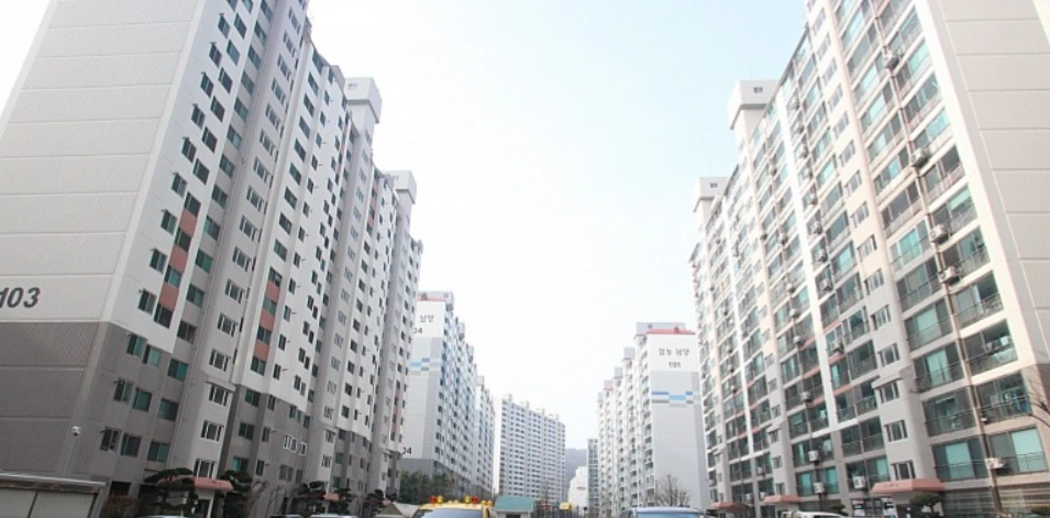 전남광주통합특별시 서구 풍암동 아파트 사진 1