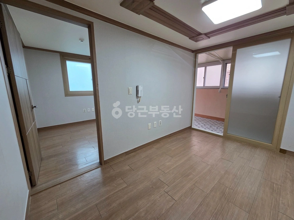 대전광역시 서구 갈마동 원룸 사진 1
