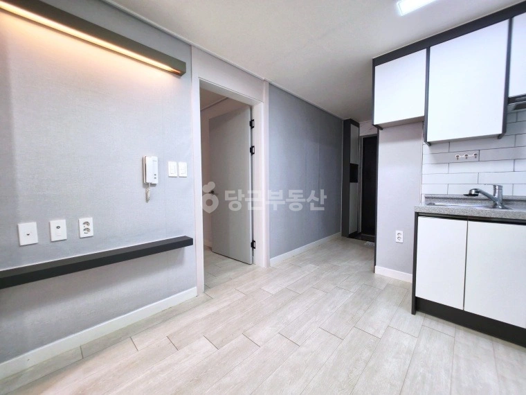 대전광역시 서구 관저동 원룸 사진 1