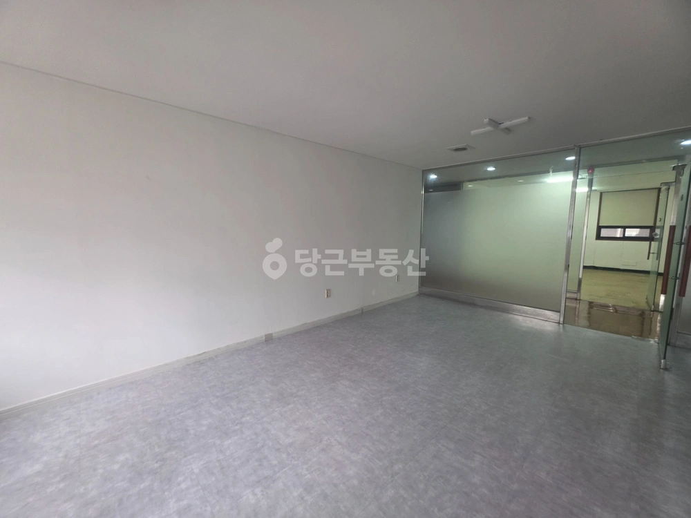 부산광역시 부산진구 범천동 상가 사진 1