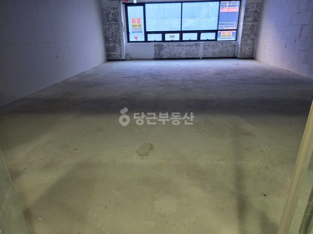충청남도 천안시 서북구 불당동 상가 사진 1