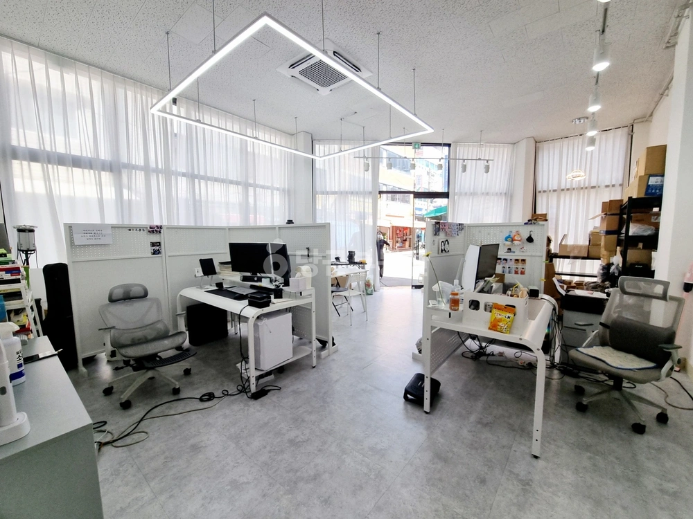 대구광역시 서구 비산동 상가 사진 1