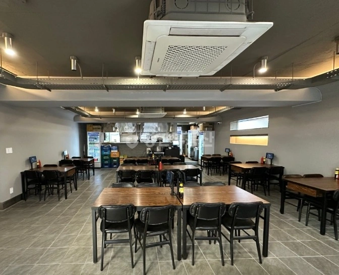 부산광역시 부산진구 전포동 상가 사진 1