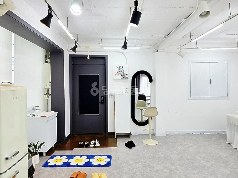 서울특별시 마포구 서교동 상가 사진 1
