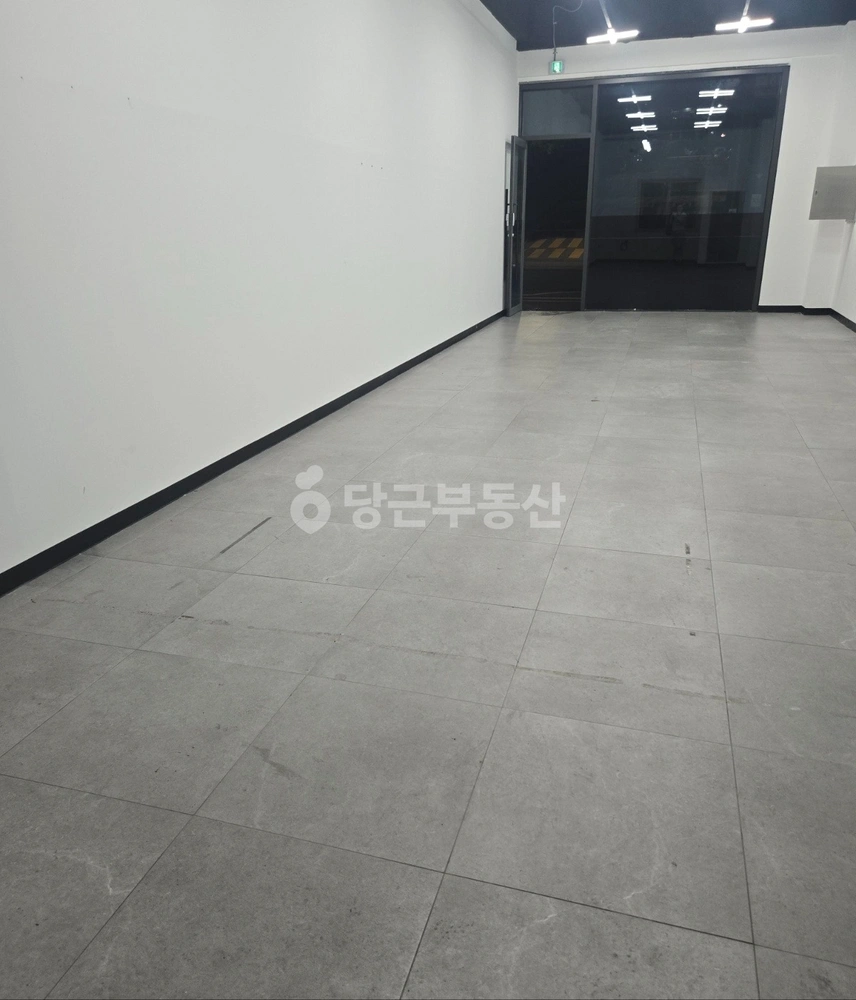 전남광주통합특별시 여수시 신기동 사무실 사진 1