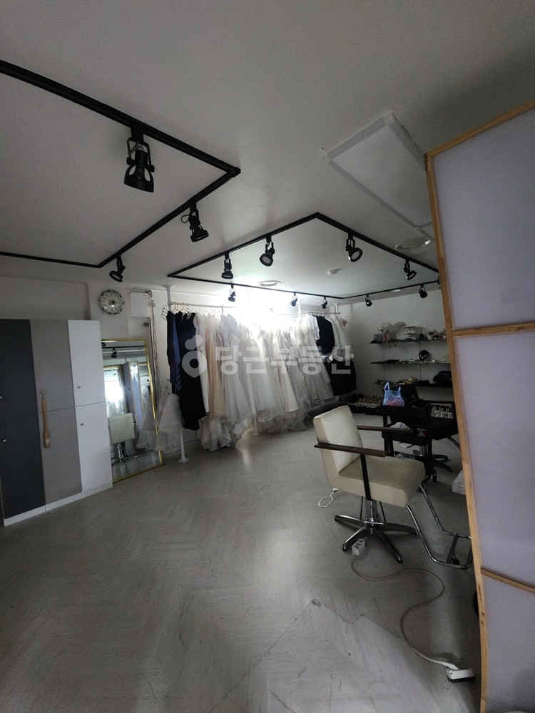 경기도 고양시 일산동구 정발산동 상가 사진 1