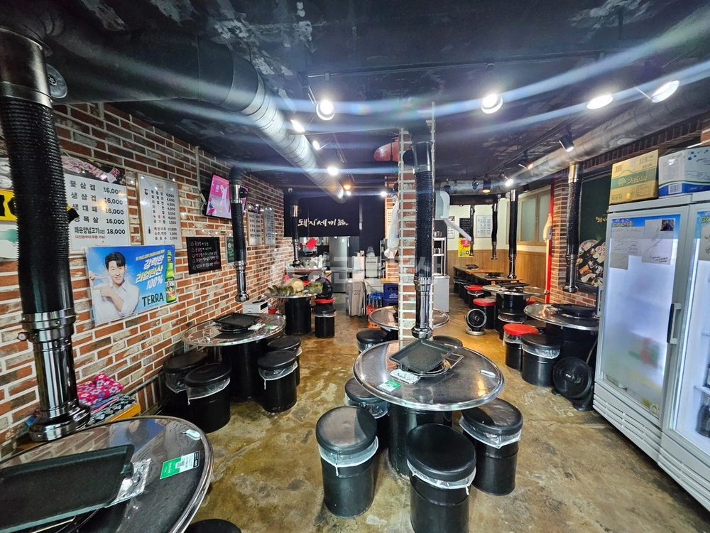 전남광주통합특별시 서구 화정동 상가 사진 1