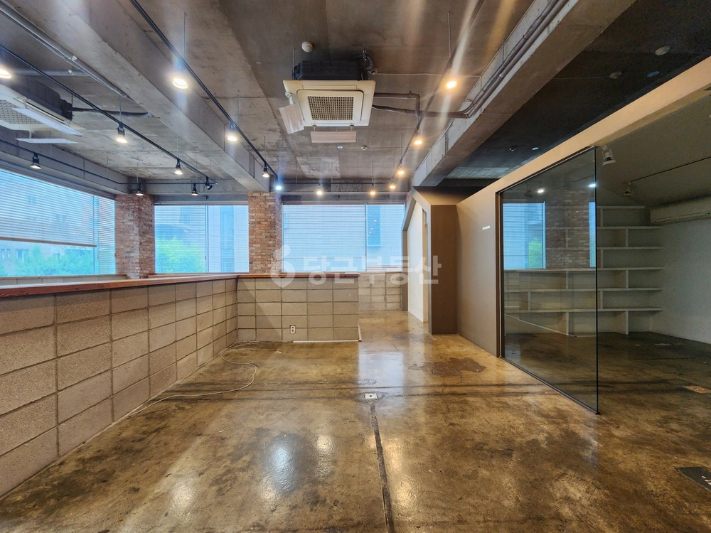 서울특별시 마포구 서교동 사무실 사진 1