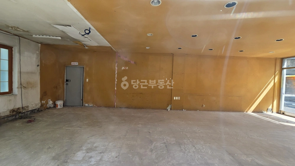 전북특별자치도 전주시 완산구 서신동 상가 사진 1