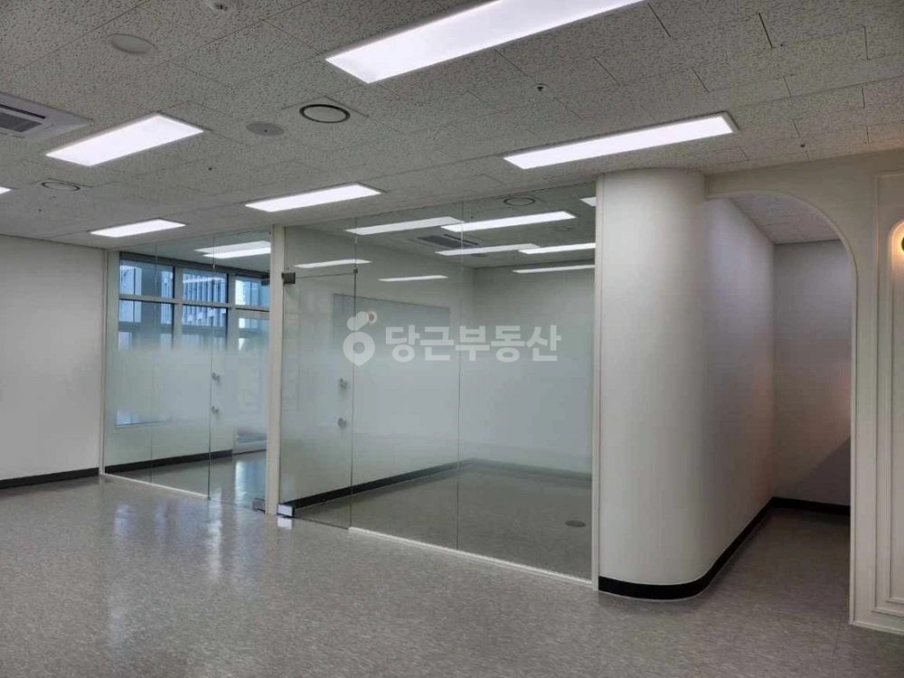 경기도 고양시 덕양구 향동동 공장/창고 사진 1