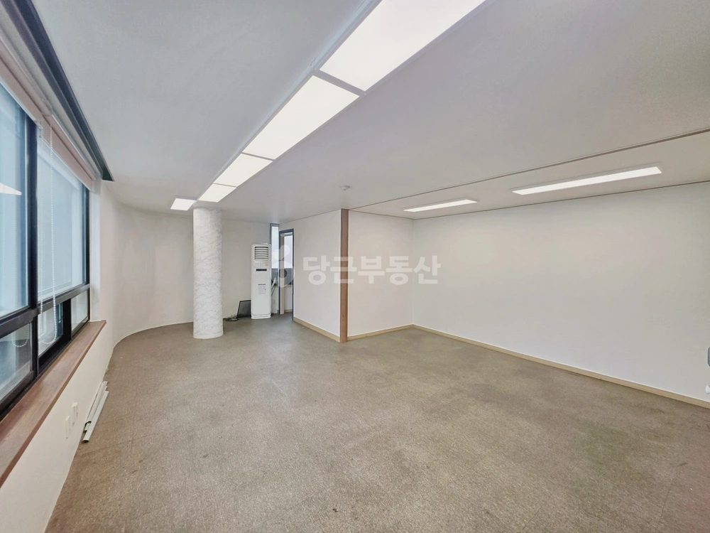 서울특별시 강남구 신사동 사무실 사진 1