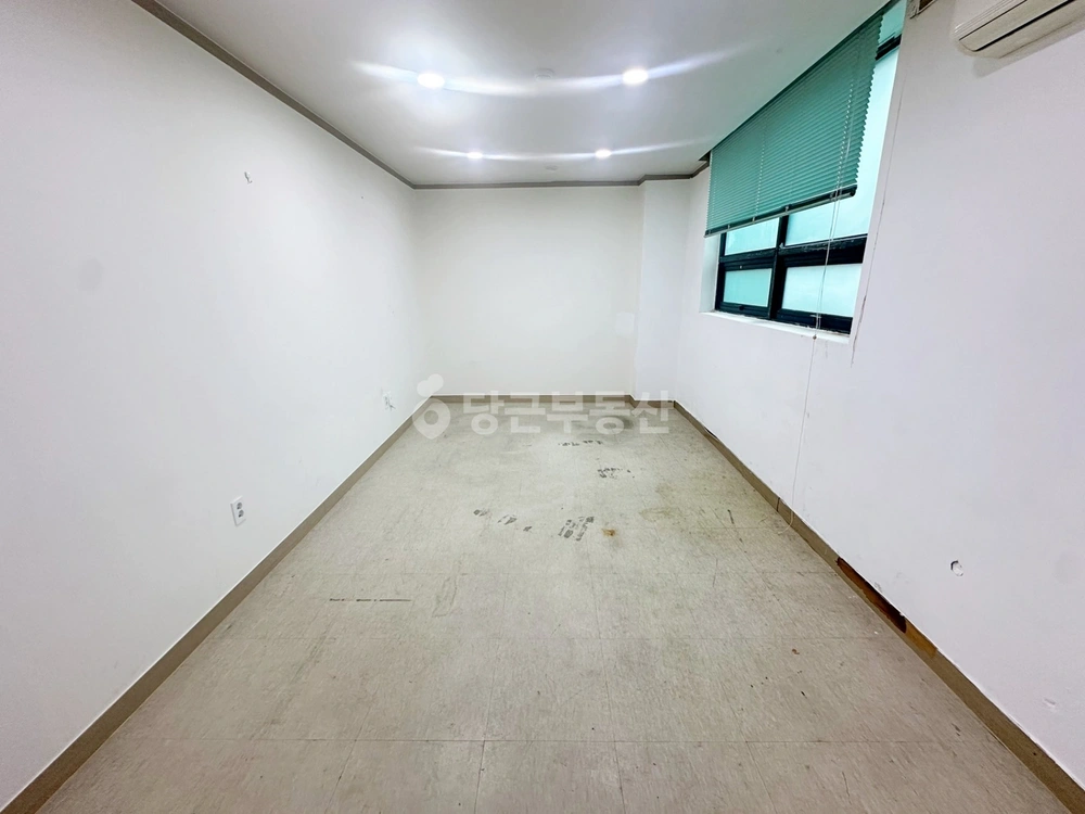 경기도 안산시 단원구 고잔동 상가 사진 1