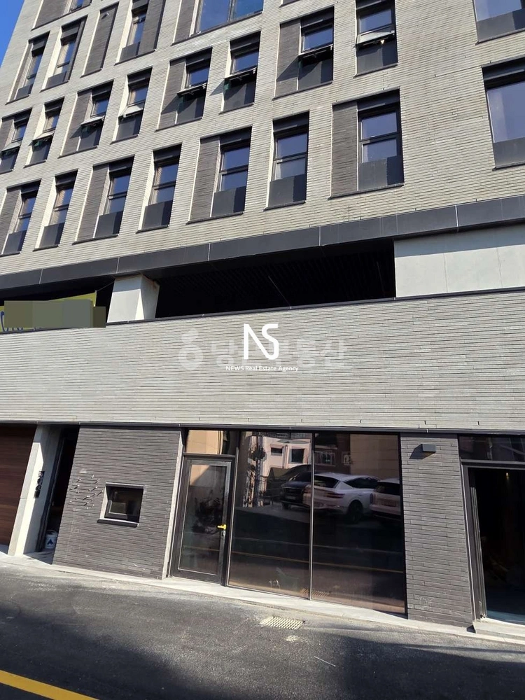 서울특별시 용산구 한남동 상가 사진 1