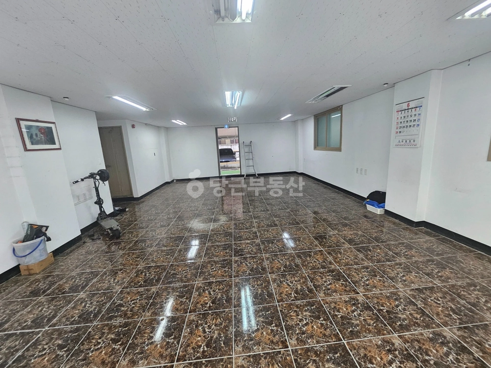 대전광역시 서구 탄방동 상가 사진 1