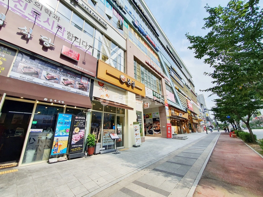 경기도 수원시 영통구 이의동 상가 사진 1