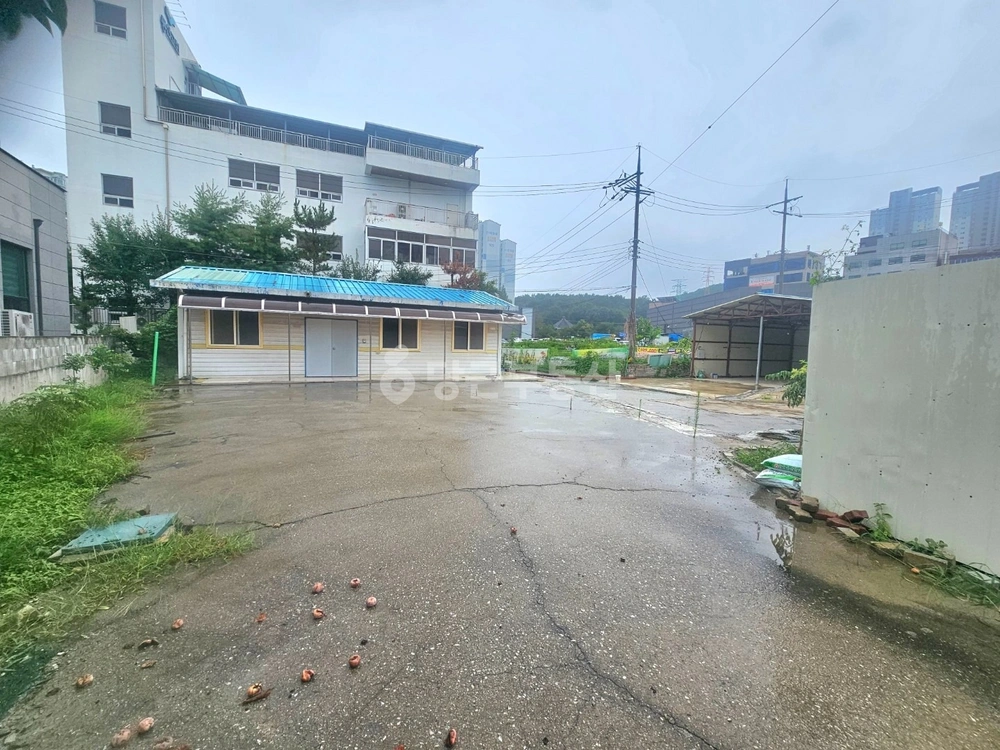 대전광역시 유성구 지족동 상가 사진 1