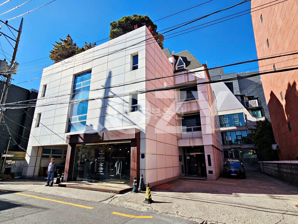 서울특별시 강남구 신사동 사무실 사진 1