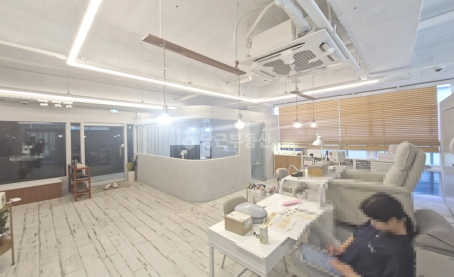 서울특별시 강남구 신사동 상가 사진 1