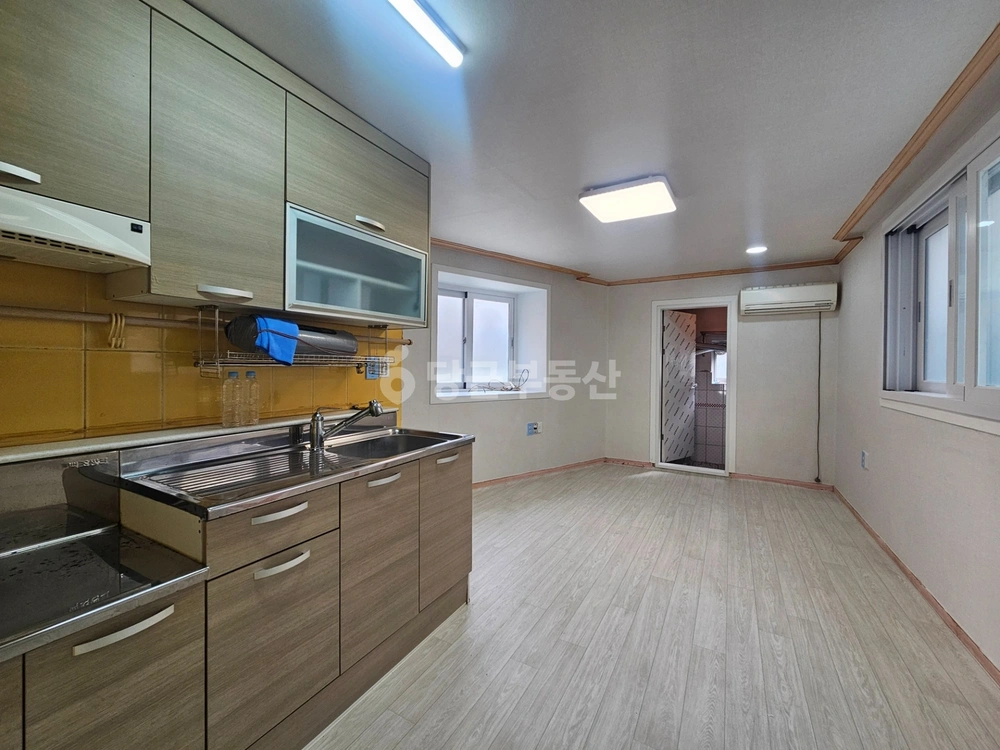 부산광역시 수영구 광안동 원룸 사진 1