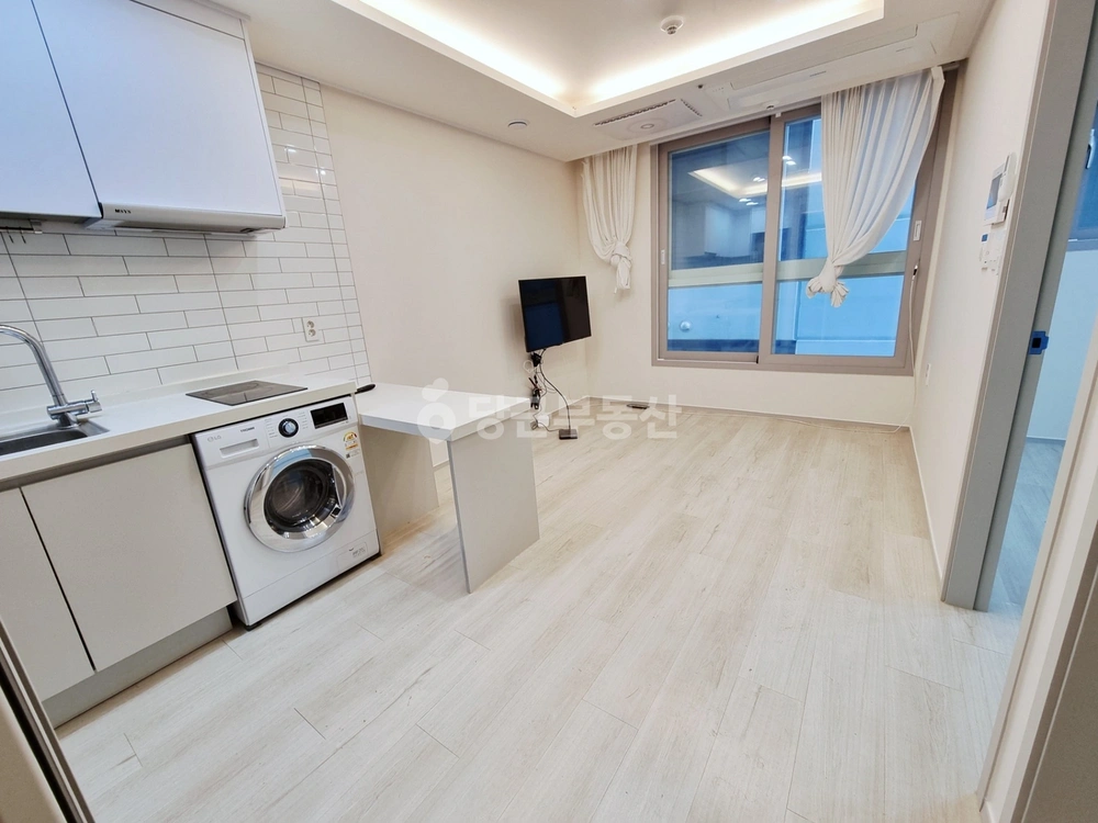 부산광역시 동래구 온천동 오피스텔 사진 1