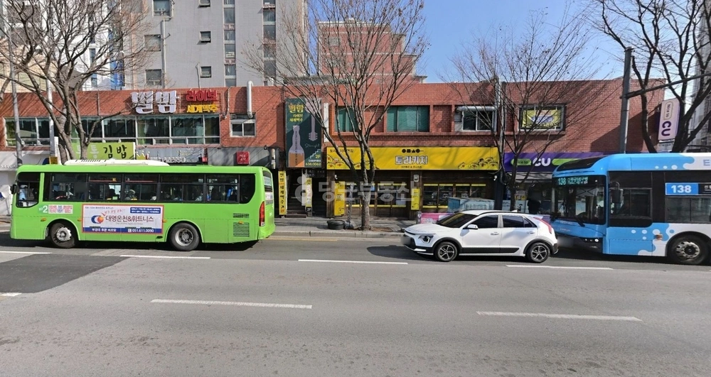 부산광역시 남구 대연동 상가 사진 1