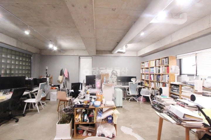 서울특별시 마포구 성산동 사무실 사진 1