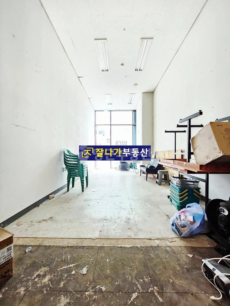경기도 고양시 일산서구 탄현동 상가 사진 1