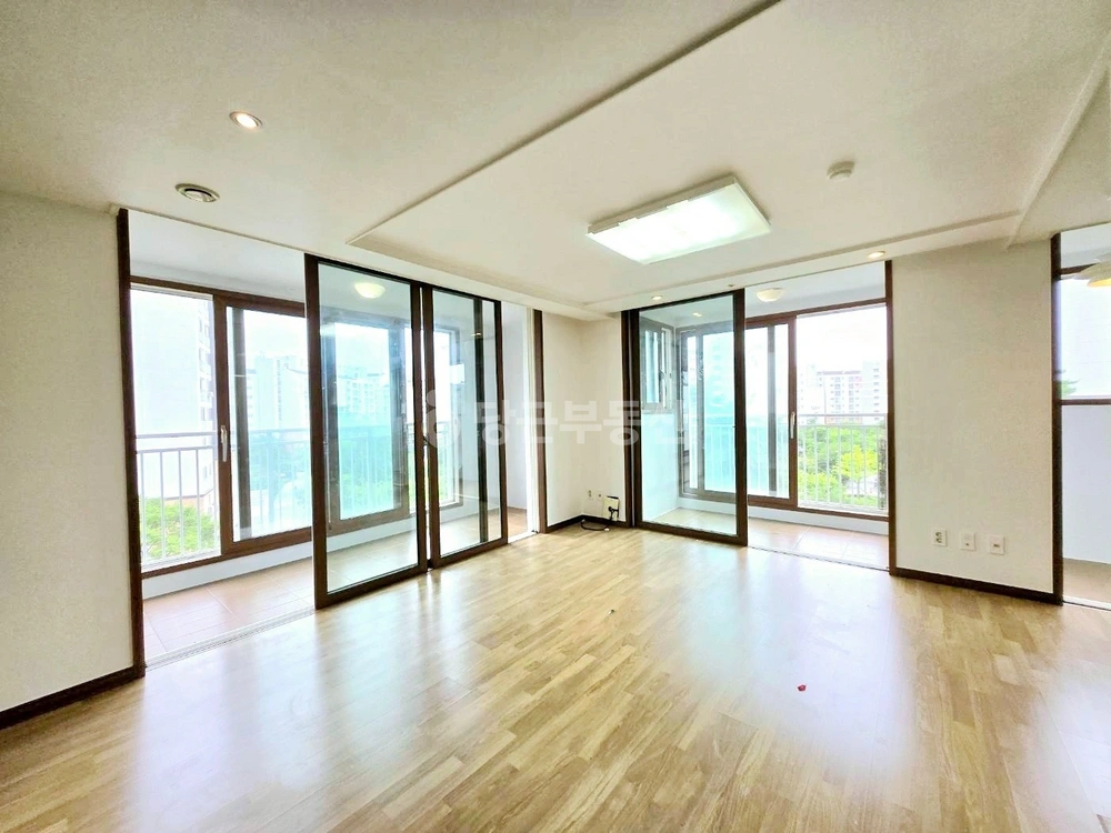 서울특별시 마포구 상암동 아파트 사진 1